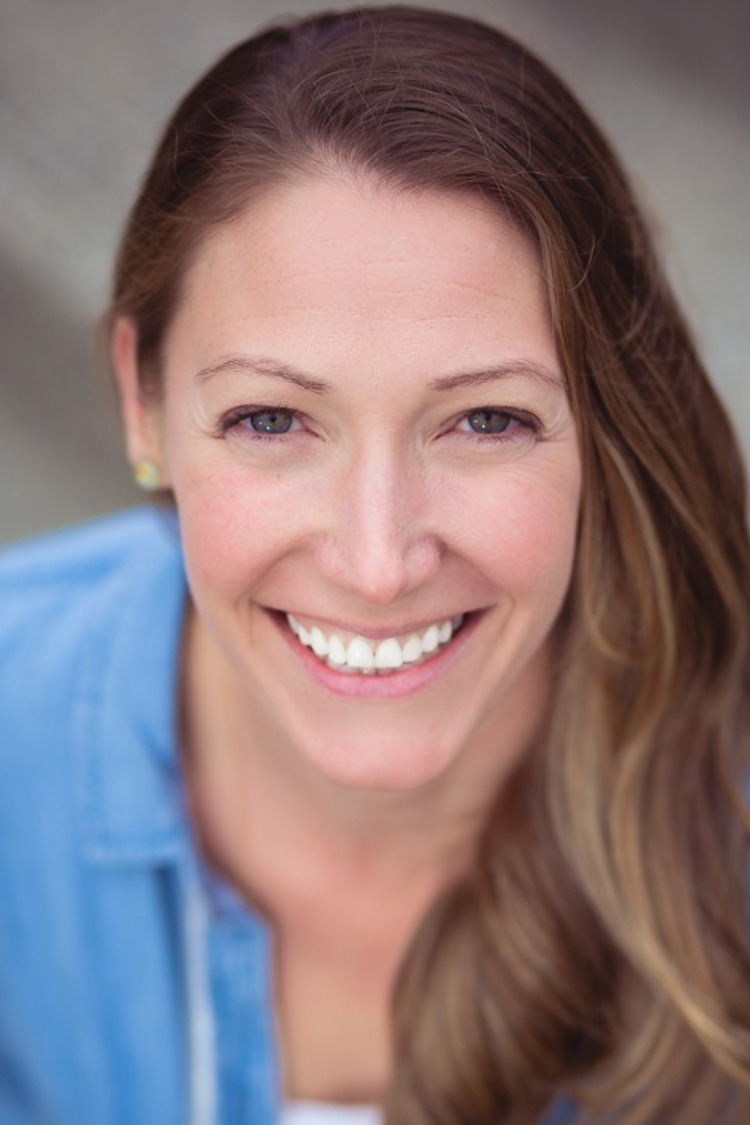Portrait of Leah Desnoyers