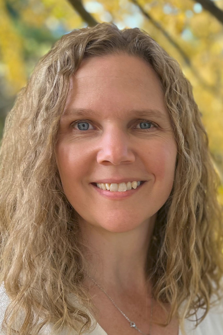 Portrait of Leanna Madill