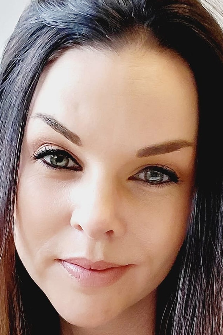 Portrait of Amy Mosset