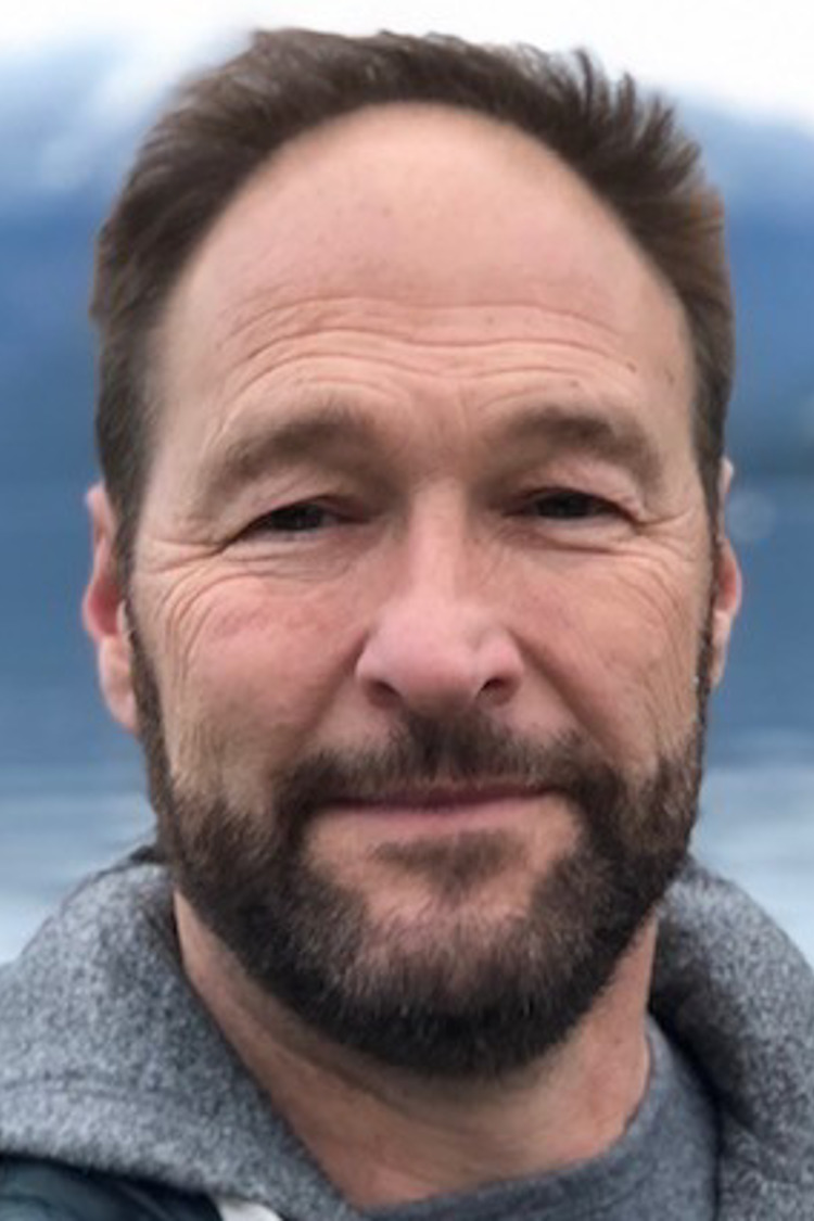 Portrait of Rob McLeod