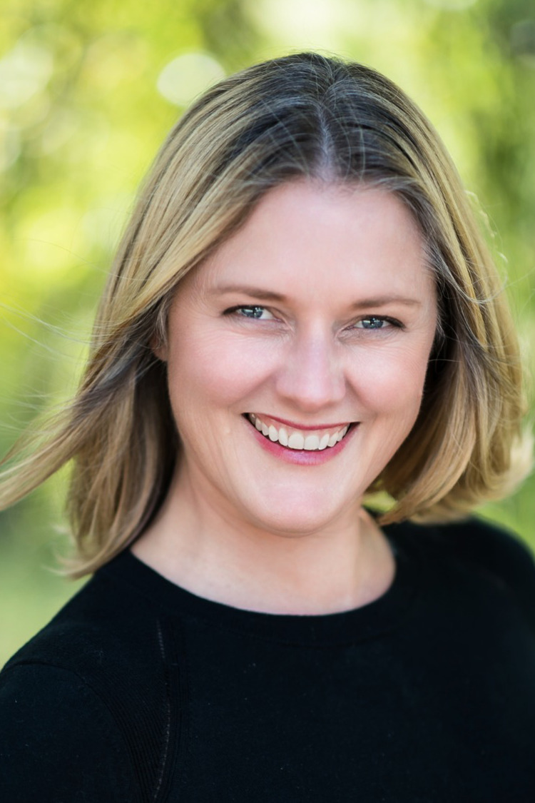 Portrait of Heather Benna
