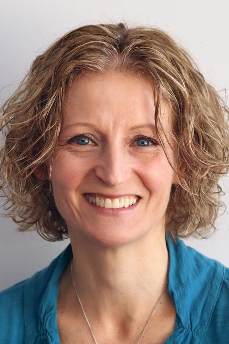 Portrait of Suzan Moldenhauer
